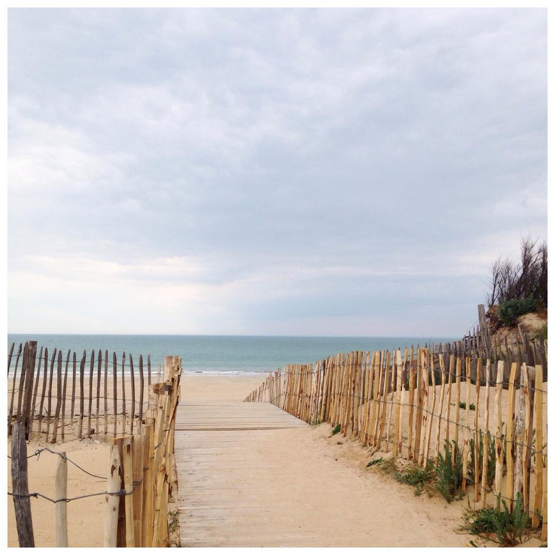 Et si on faisait lcole buissonnire ? plagedezanuck  hellip